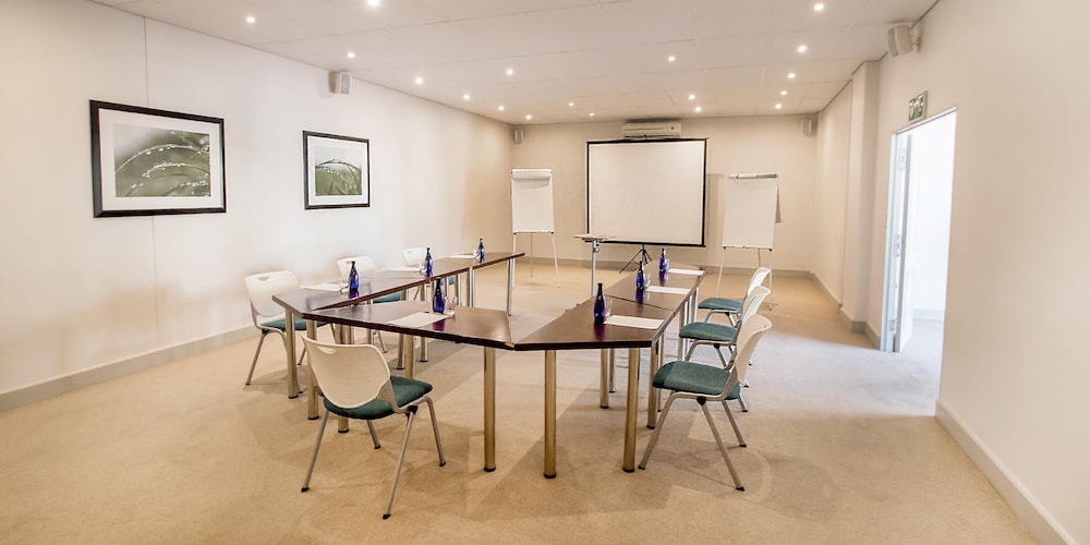 Hermanus Vacations - Harbour House Hotel - Property Image 30