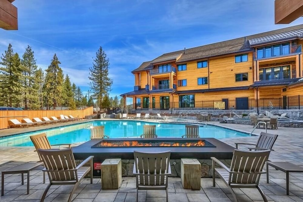 Lake Tahoe Vacations - Zalanta Resort at the Village - Property Image 24