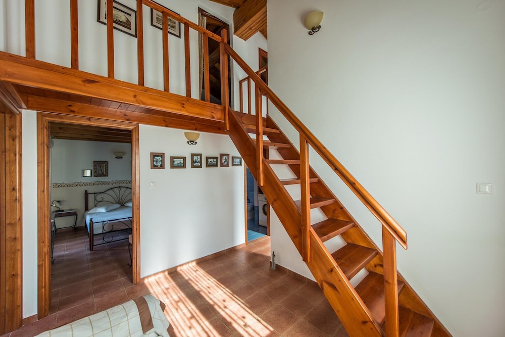 Villa Artemis in Vrises view 5