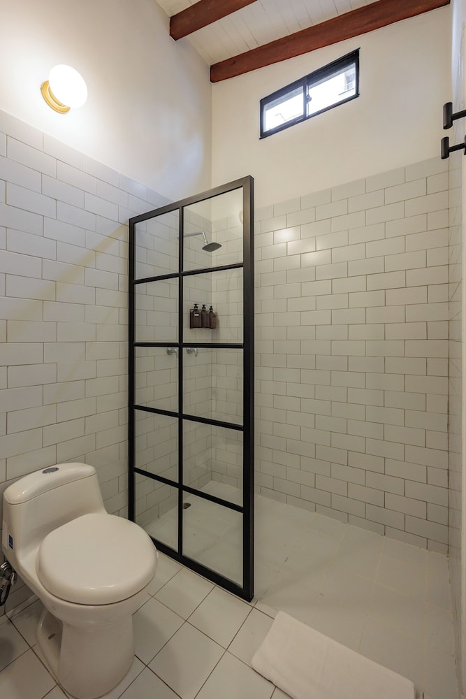 The Somos Flats Laureles