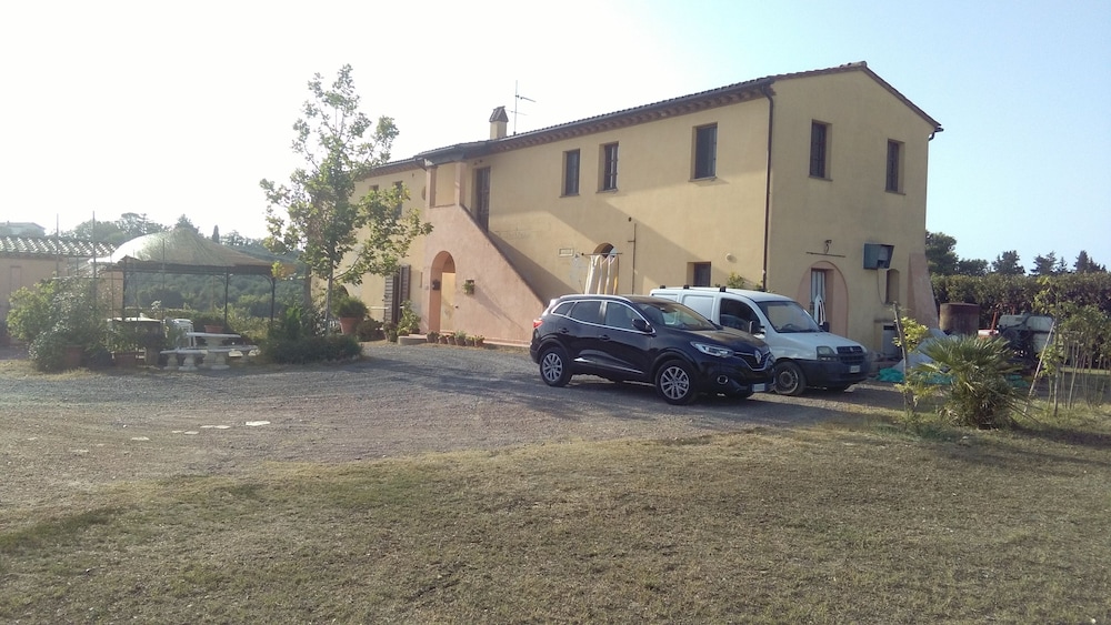Photo 26