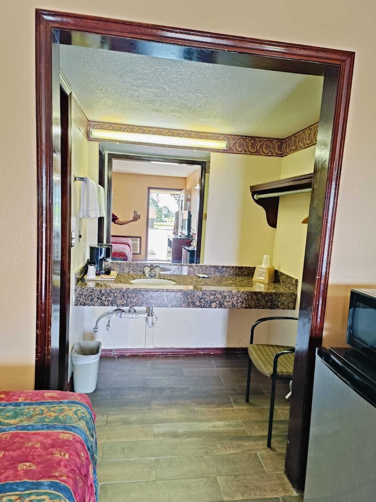 Victorian Inn