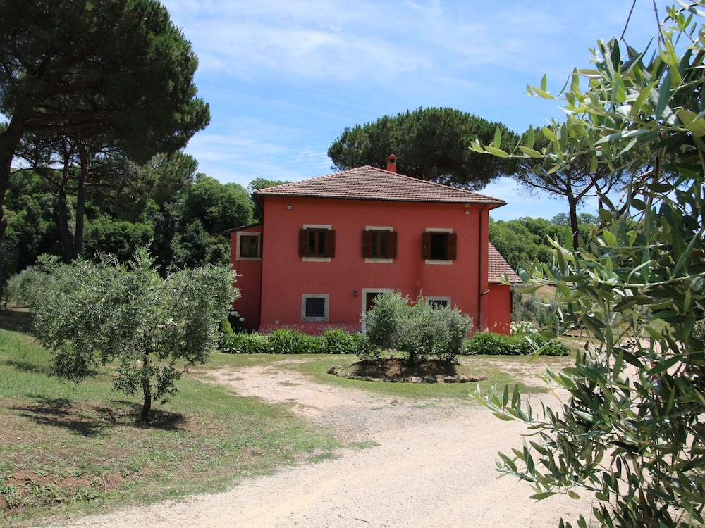 Villa Near Lake Bracciano With Pool, photo 11