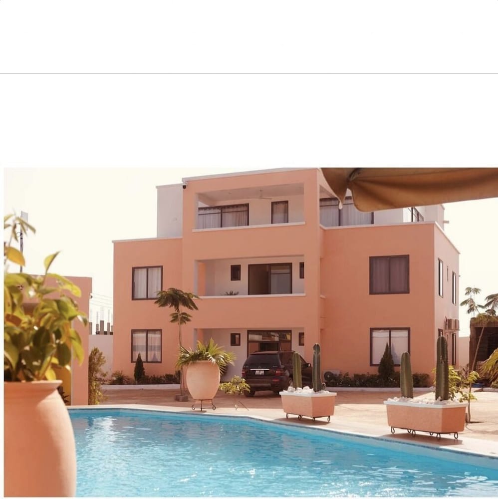 Beautiful 2-bed Apartment at Pamv Estates Apt7