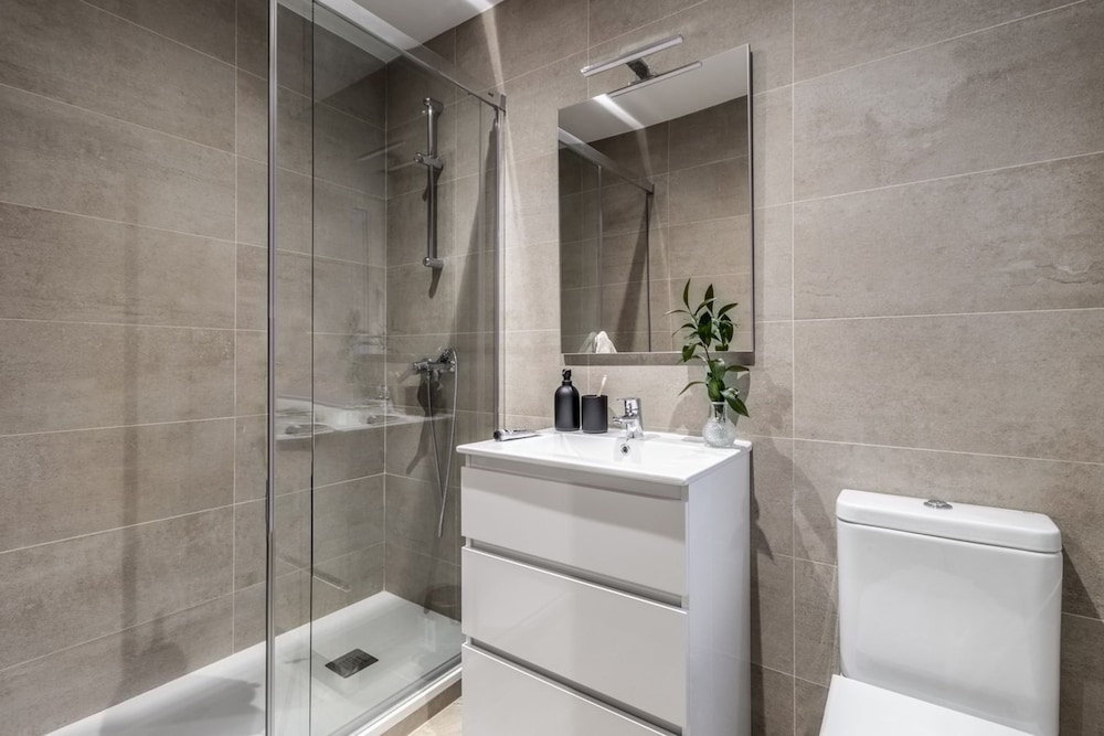 Stella - 3 Bedrooms in Goya