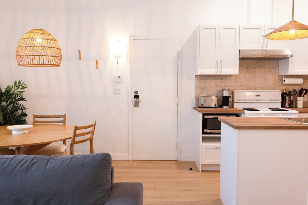 Unique Stays - 4114 St-Denis