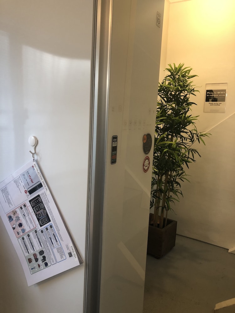 R-Guest Residence