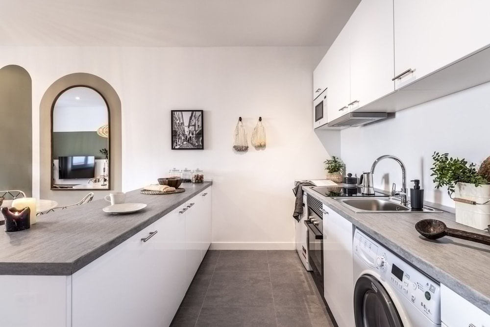 Volturna - 1 Bedroom in Recoletos