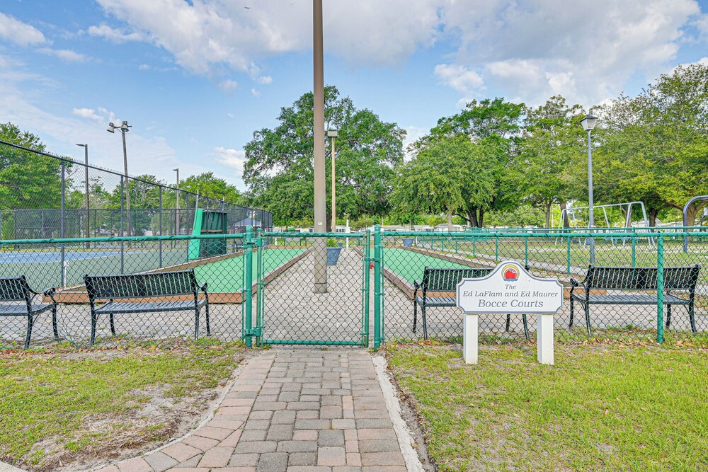Walk to Surfside Beach: Home w/ Pool Access