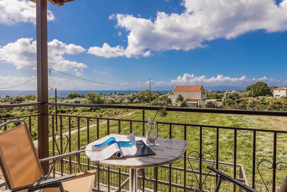 Villa Skala Blue
