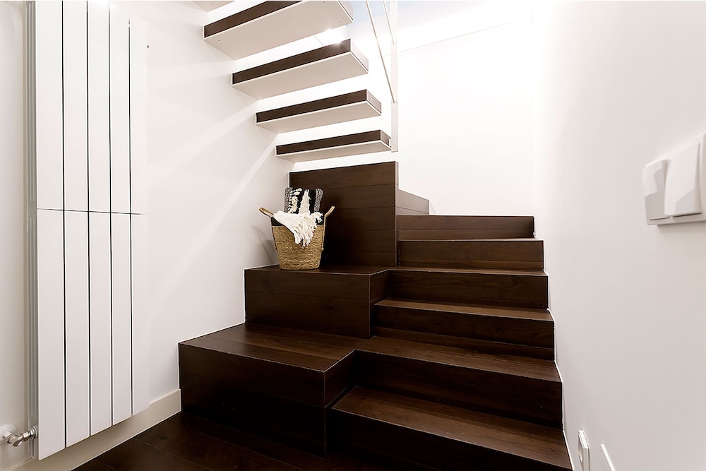 Modern 2 BD Duplex in Front of Atocha Train Station Atocha II