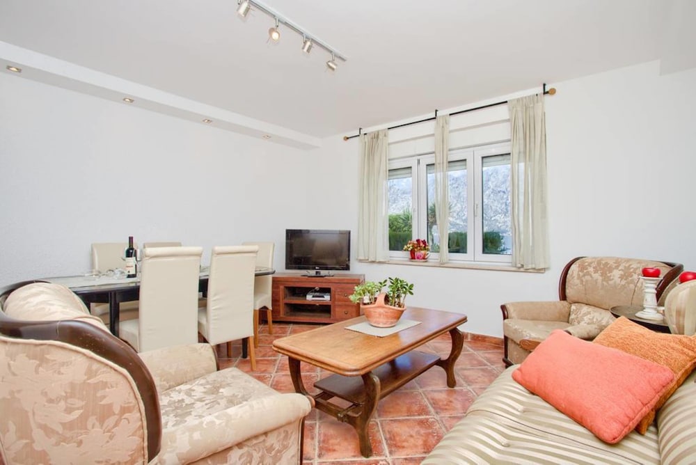 Apartments Ivanovic