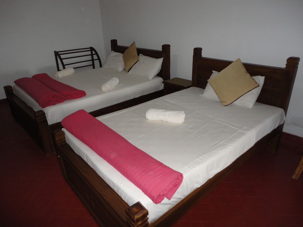 Castlereigh Holiday Bungalow