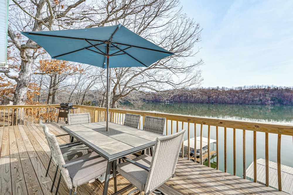 Private Dock & Decks: Lakefront Retreat in Stover!
