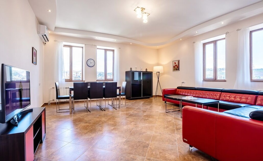 Stay Inn on Amiryan Str. 4/6