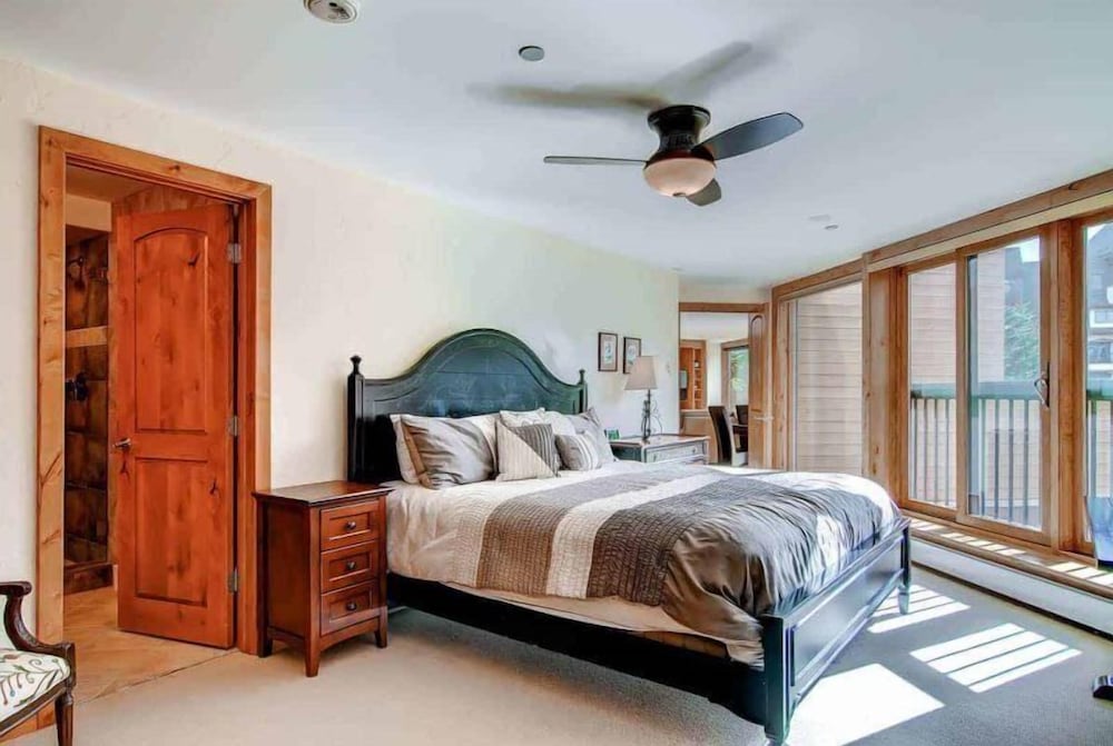 Vail Spa 321