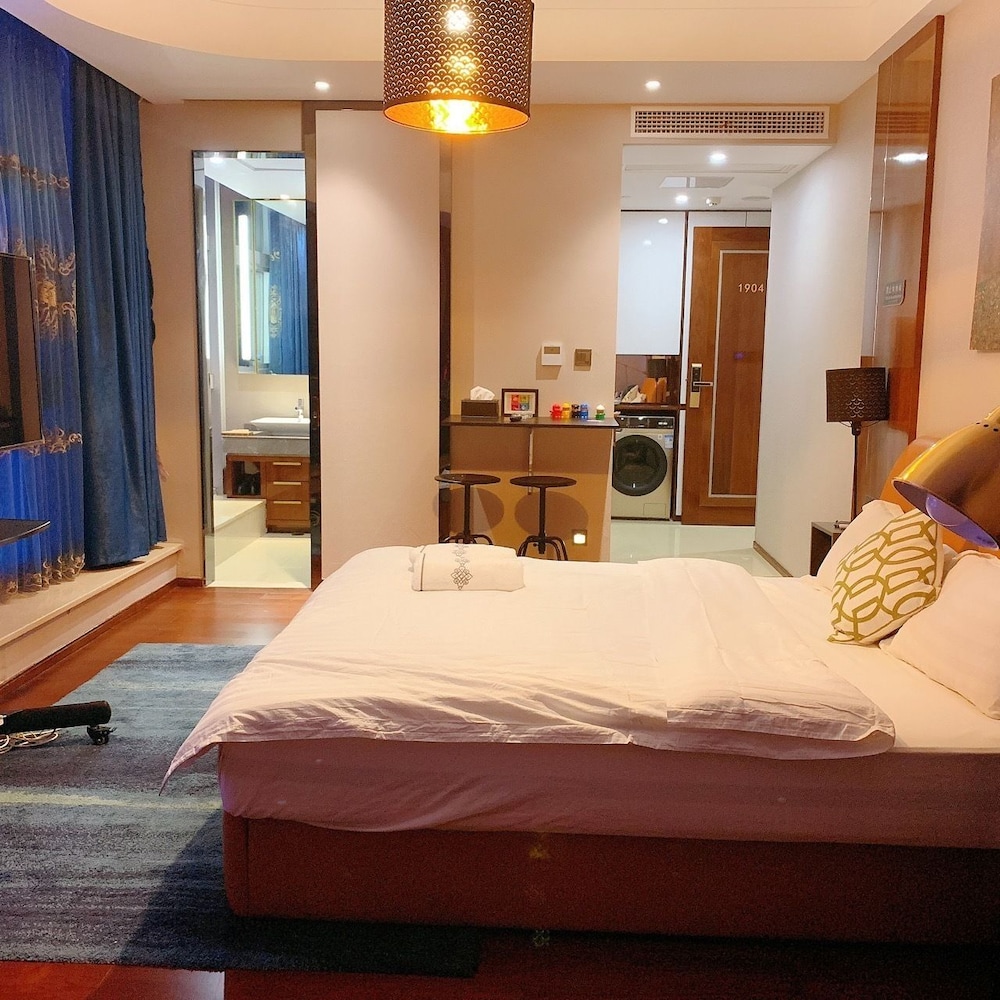 Riverside Apartments