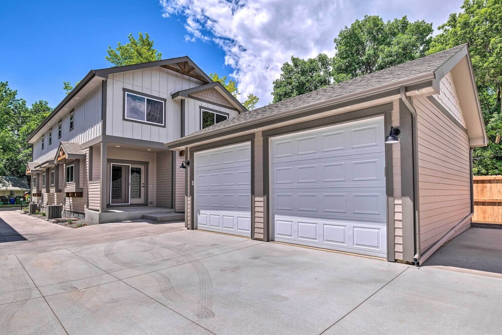 Modern Loveland Condo ~ 2 Mi to Lake Loveland! view 4
