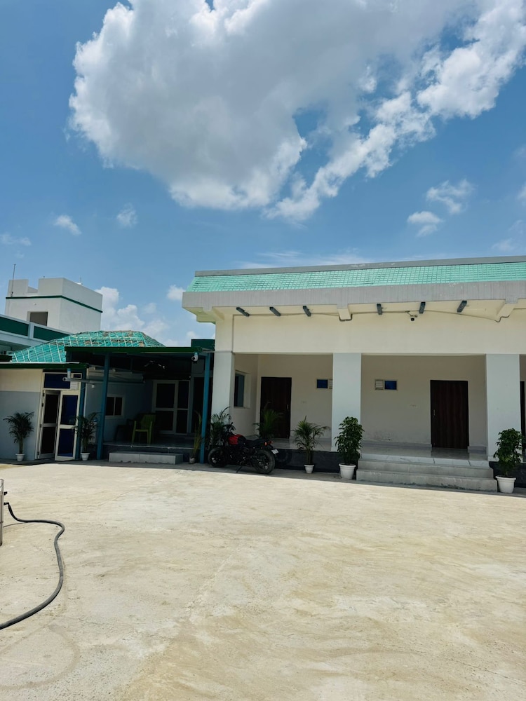 Manglam Farm & Resort Greater Noida