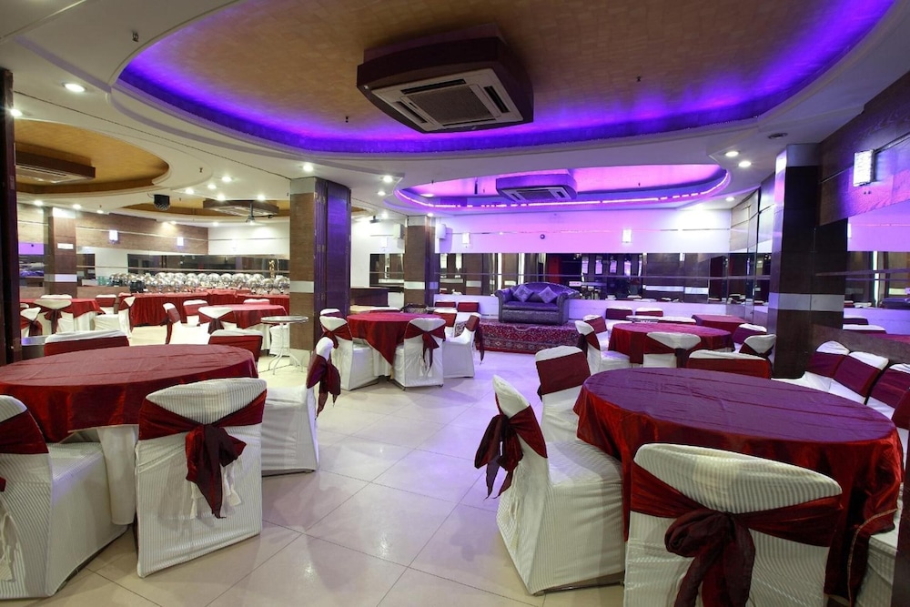 meeting & event spaces