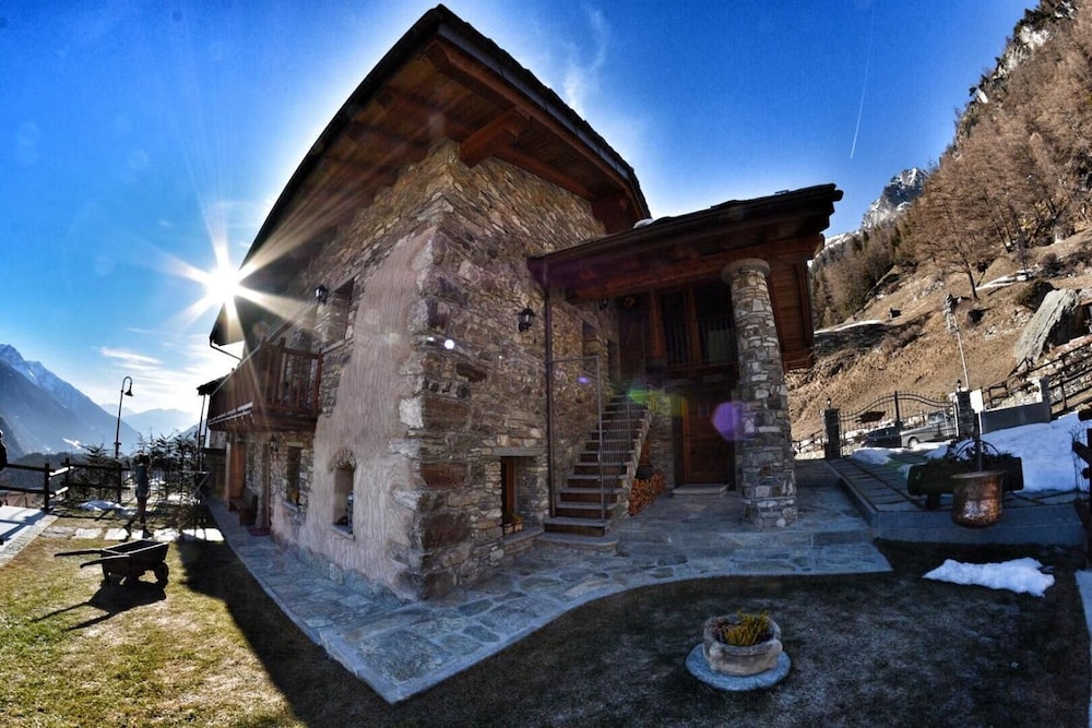 Photo 11