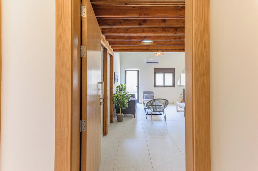 Sea Lofts-Kfar Abida Oceanfront Retreats