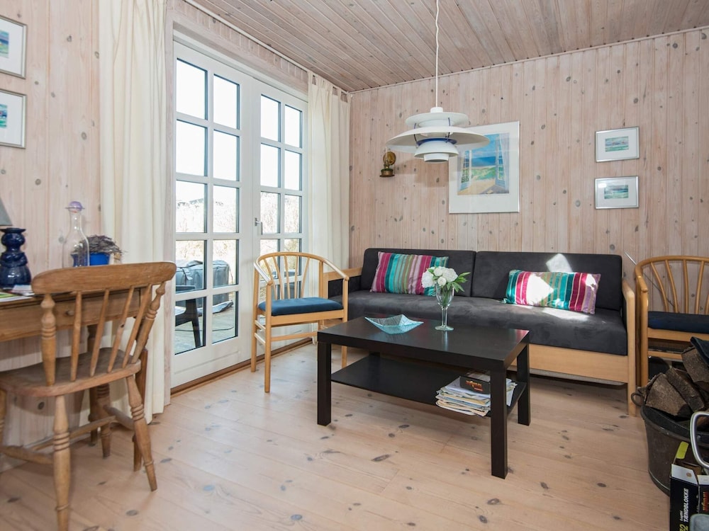 6 Person Holiday Home in Grenaa view 4