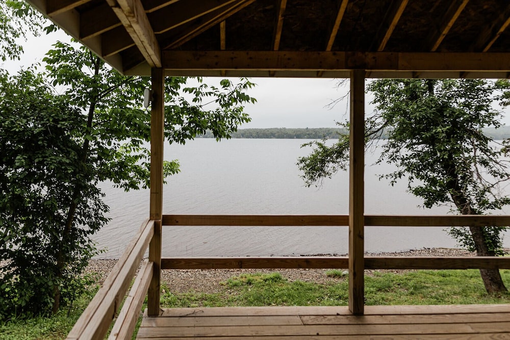Portage Lakeside Cabins