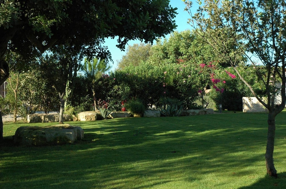 Alimede Ecodimora
