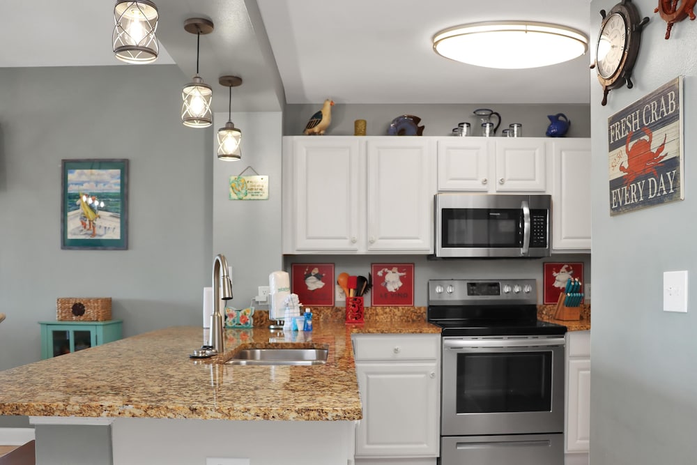 Waterside Village Condo 404 - Seadragon