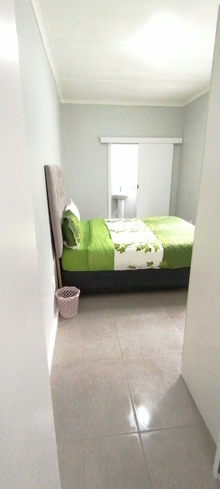 Neo & Ruks Guest House Salt River