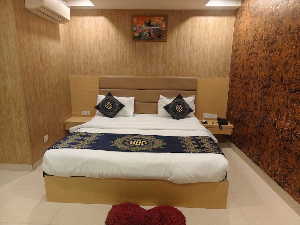 Hotel Smart Inn Mahipalpur Delhi Airport