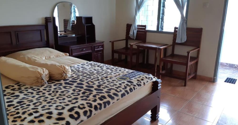 Villa Bhatilia view 5