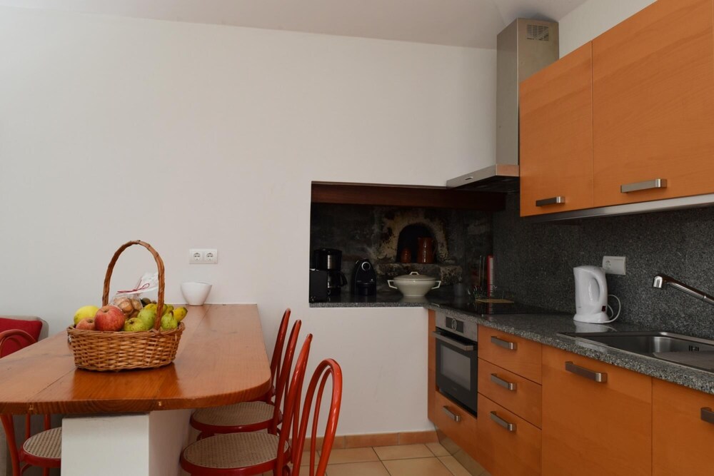 Cicas Studio a Home in Madeira view 5