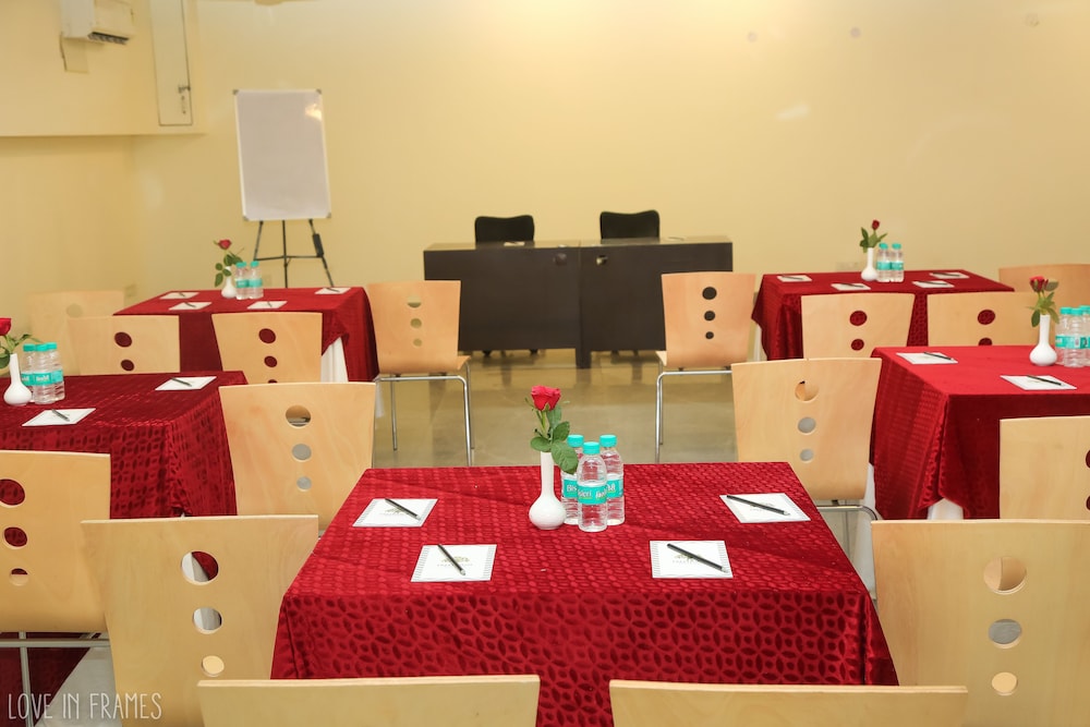 meeting & event spaces