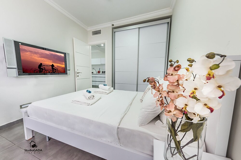 Luxury Apartment by Lake Kinneret