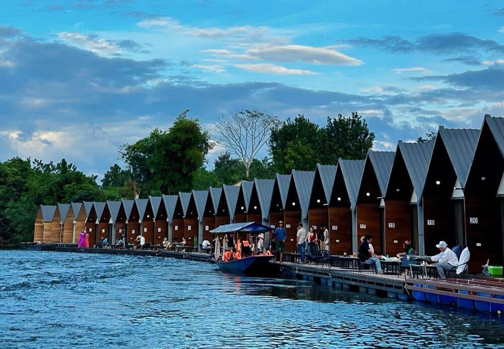 Heun Phea Meuang Feuang Riverside2