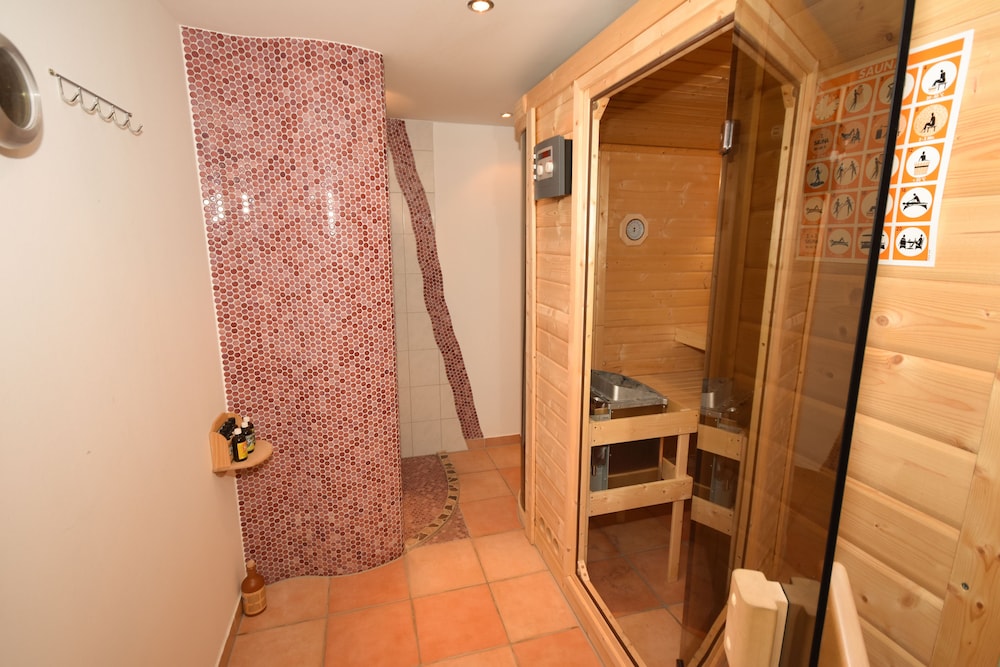 Golf & Therme Sonnenpension Hotel Garni