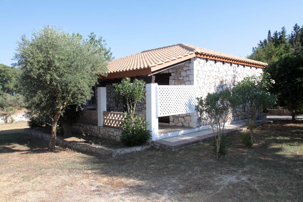 Liuba Houses
