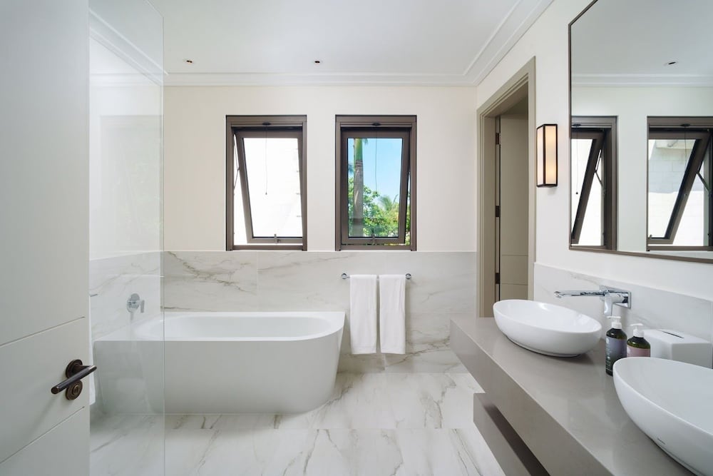 Sea Grove House 5 Bedroom Villa