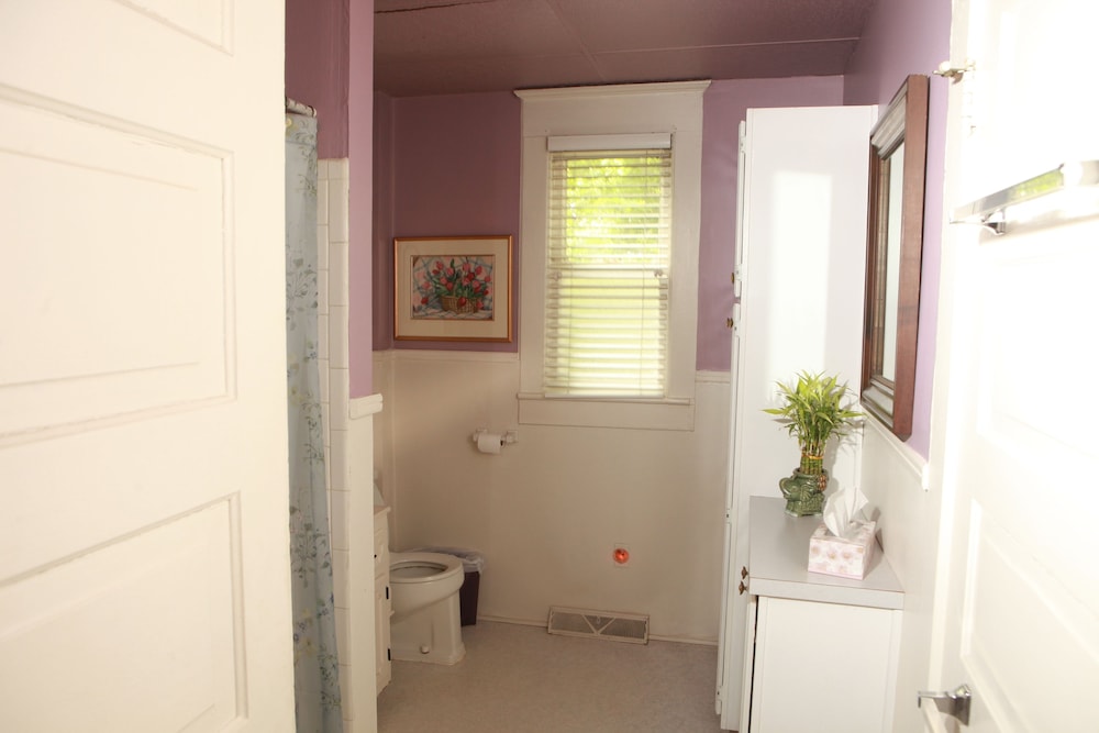 Dailey Renewal Retreat Bed & Breakfast