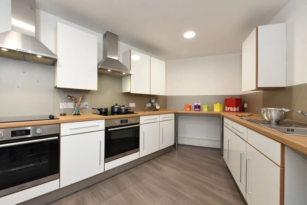 For Students Only Cosy Ensuite Rooms With Private Bathrooms at Dobbie's Point in Glasgow
