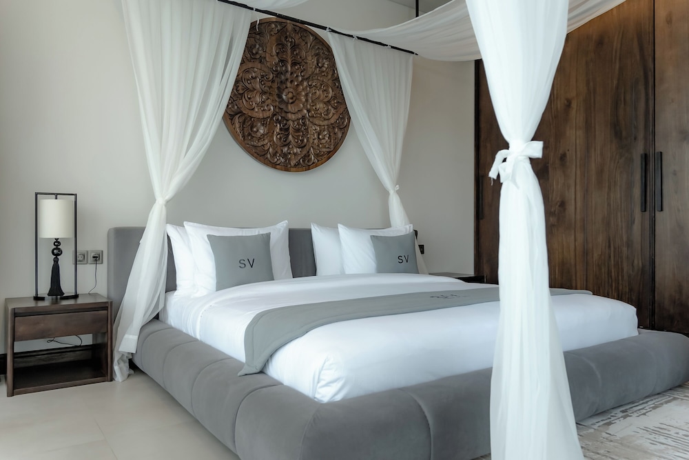 AMO Residences