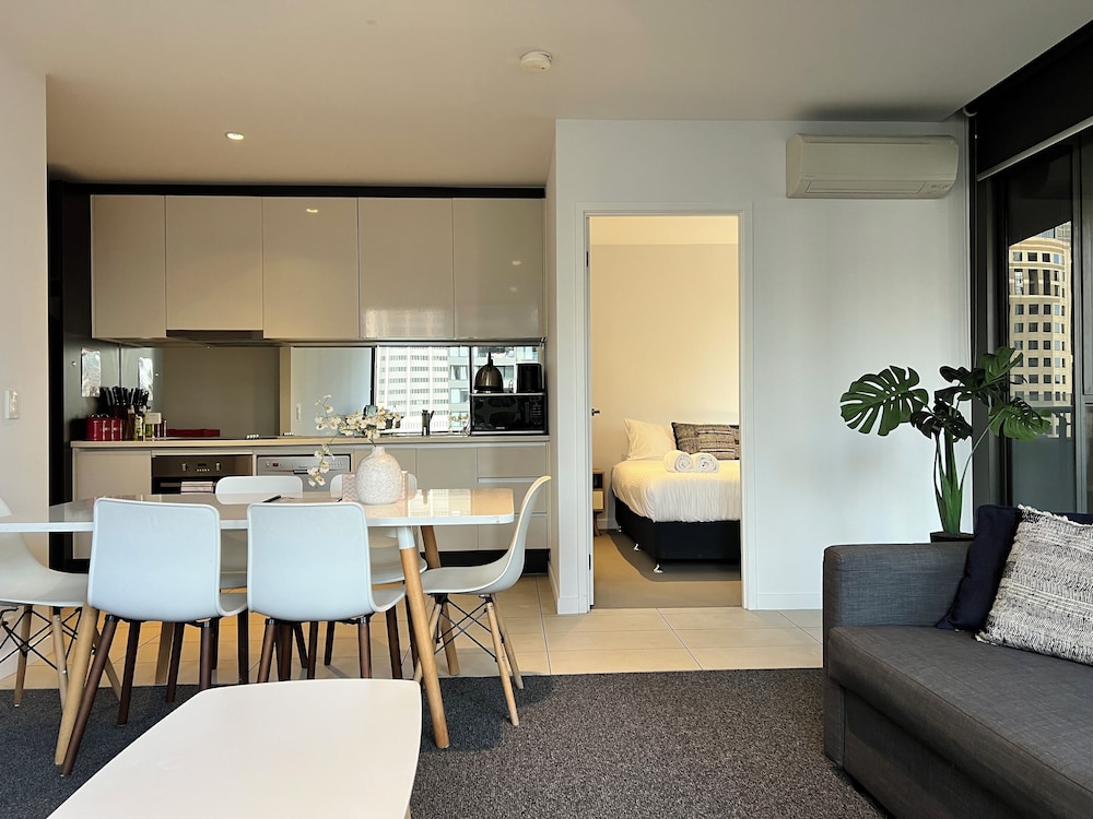 ReadySet Apartments at Upper West Side