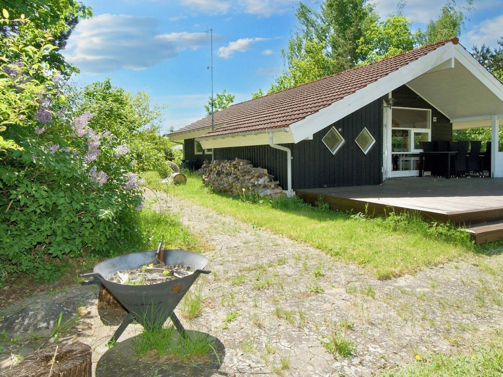 6 Person Holiday Home in Jaegerspris view 4
