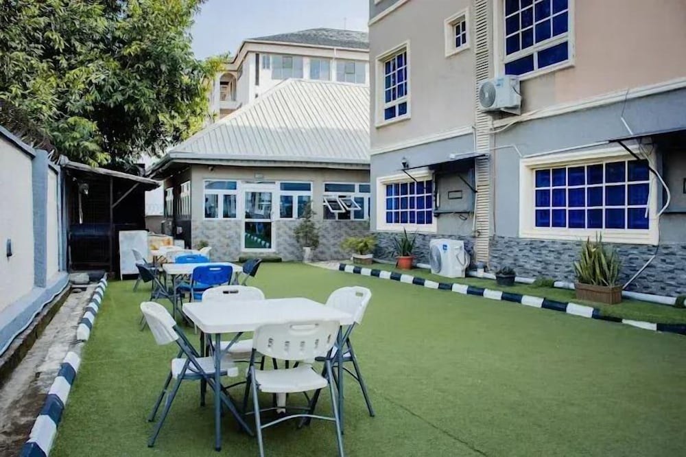 Drol Apartment