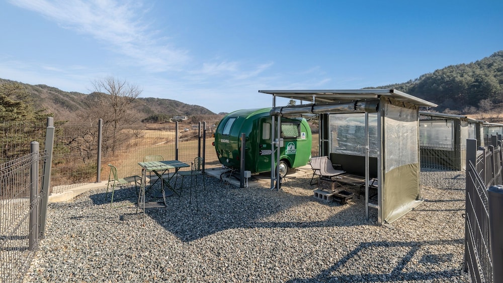 Yangyang Lira Camp