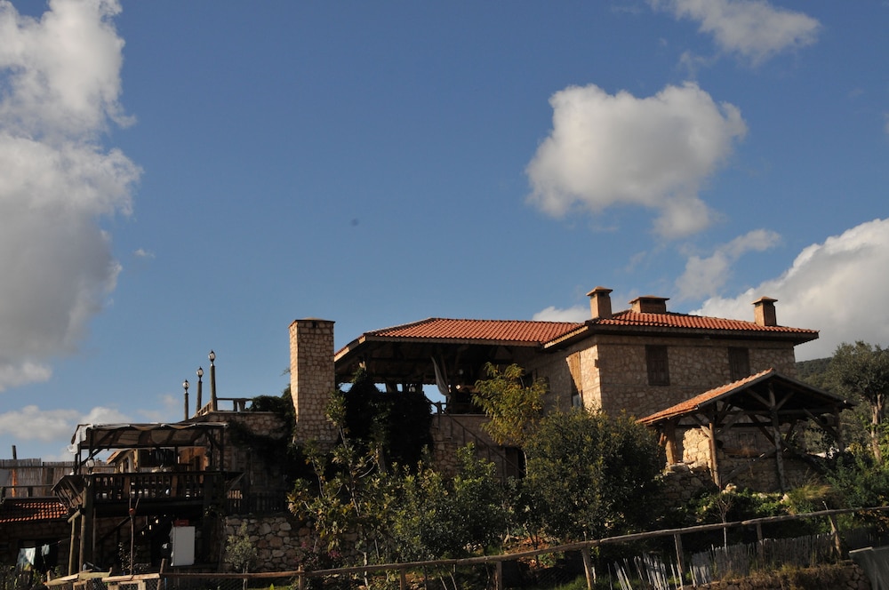 Beymelek Taş Evler