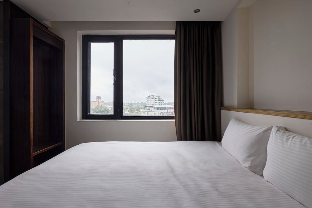 ZZZ HOTEL