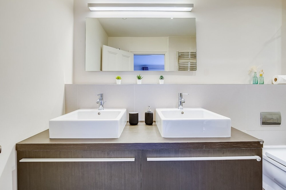 Charming Spacious 5 Bed Mews House - Kensington